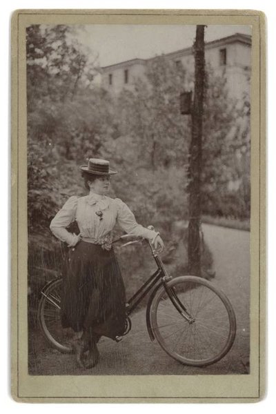 01 – Mária Bárkány, cca r. 1900, zdroj: Židovská náboženská obec Prešov ©