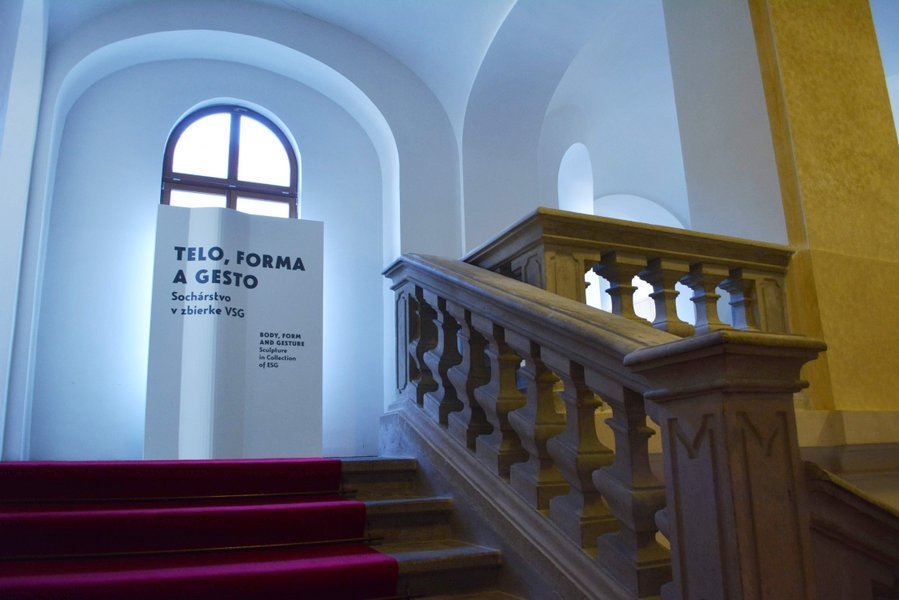 01 – Výstava “Telo, forma a gesto” vo VSG Košice, autor J. Gembický, KPÚ Košice