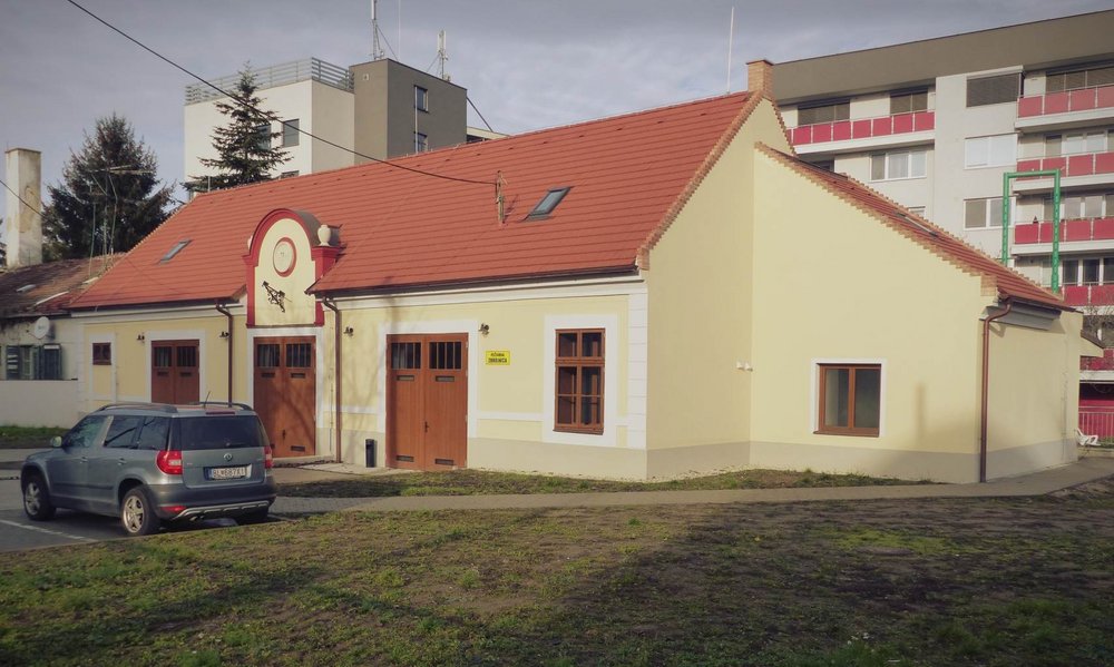 Hasičská zbrojnica v Prievoze po obnove, foto: KPÚ BA