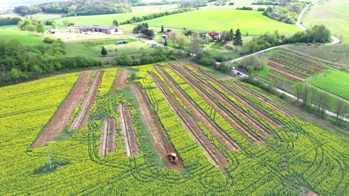 01  Letecký pohľad na lokalitu výskumu, 1. etapa – predstihová sondáž, zdroj: archív Herbaria Real s.r.o.